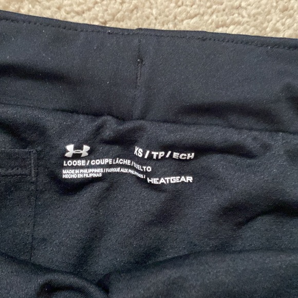 Under Armour athletic gym summer shorts black and white xs womens - Picture 5 of 9